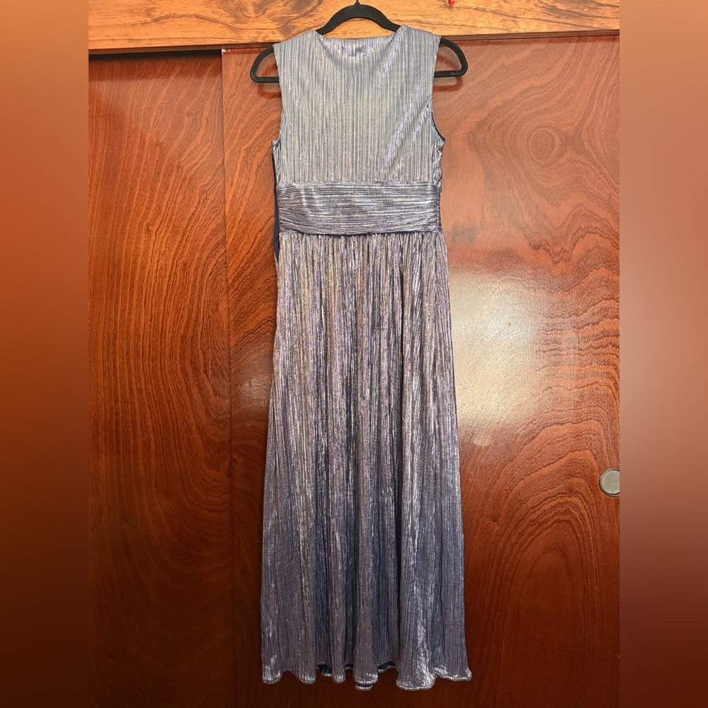 Leota Shimmering Silver and Blue Elegant Wedding Dress - Picture 3 of 4